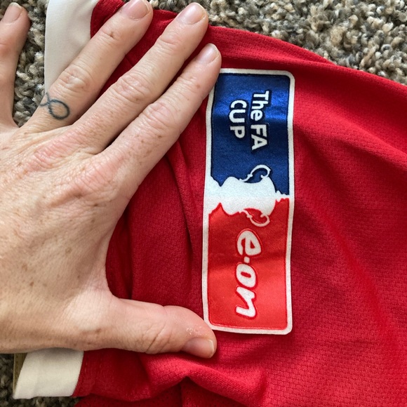 2007 Manchester United FA Cup Final Jersey with patches Men’s large - Ronaldo - Picture 5 of 8